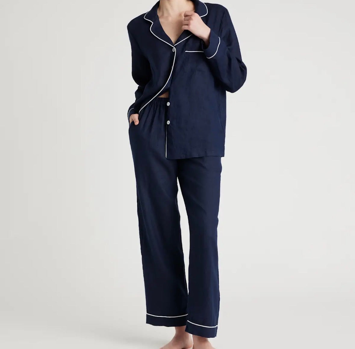 The Hampton Linen Pajamas